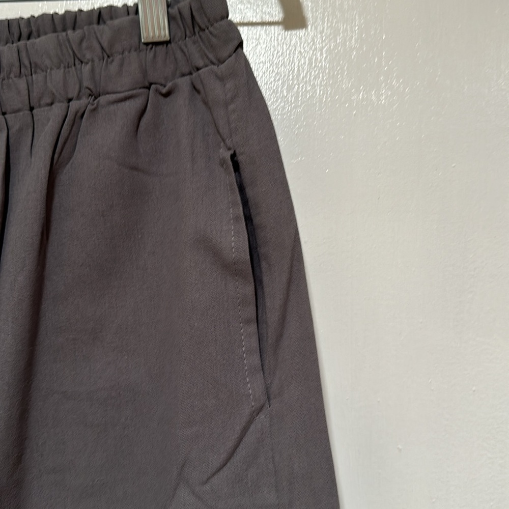 New without tags Iinen-like cropped pants - Picture 4 of 6